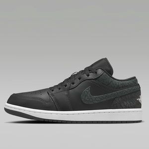Air Jordan 1 Low SE- Nike